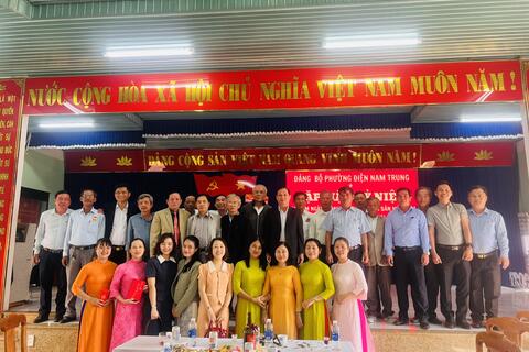 Đảng bộ phường Điện Nam Trung tổ chức gặp mặt kỷ niệm 95 năm ngày thành lập Đảng Cộng Sản Việt Nam.